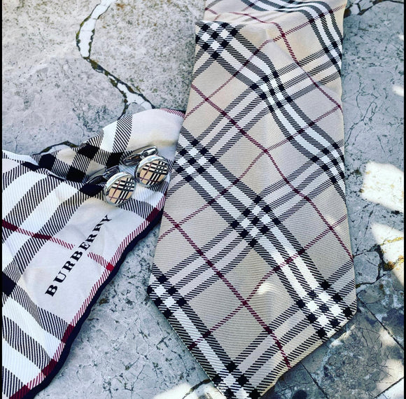 Authentic Burberry Hand Finished 100% Silk Men’s Tie Hankerchief & Cufflinks Set