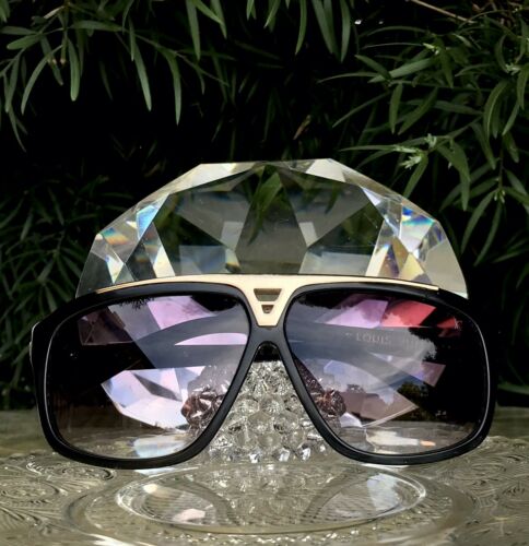 Louis Vuitton Evidence Sunglasses