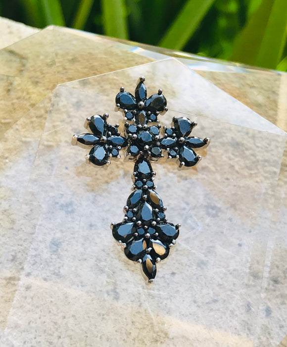 Vintage Sterling Silver 925 Black Onyx Faceted Gem Stone Cross Religious Pendant