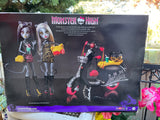 Monster High Meowlody Purrsephone Scooter Wheelin Werecats 2 Dolls