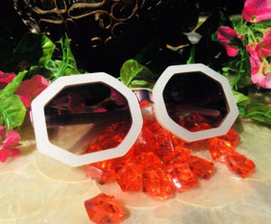 Lmtd. Edition Wildfox AVA White Rose Gold Octagon Sunglasses Heart Case + Towel