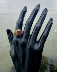 Vintage Goldtone Rajasthan Indian Ethnic Tribal Ring W Pink Stone
