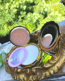 Vintage Stratton Signed Gold Tone Folding Makeup Powder Vanity Mirror Compact