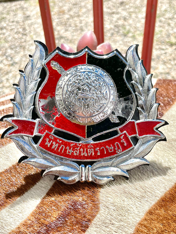 Vintage Red & Silver Thai Dragon Thailand Automobile Club Thailand Car Badge