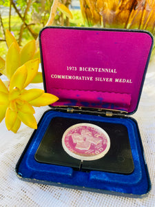 Vintage 1973 Bicentennial Commemorative Sliver Medal Coin in Original Box