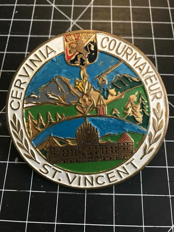 Cervinia Courmayeur St. Vincent Car Badge