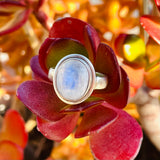 Sterling Silver 925 Moonstone Stone Oval Gemstone Ring Size 4.5