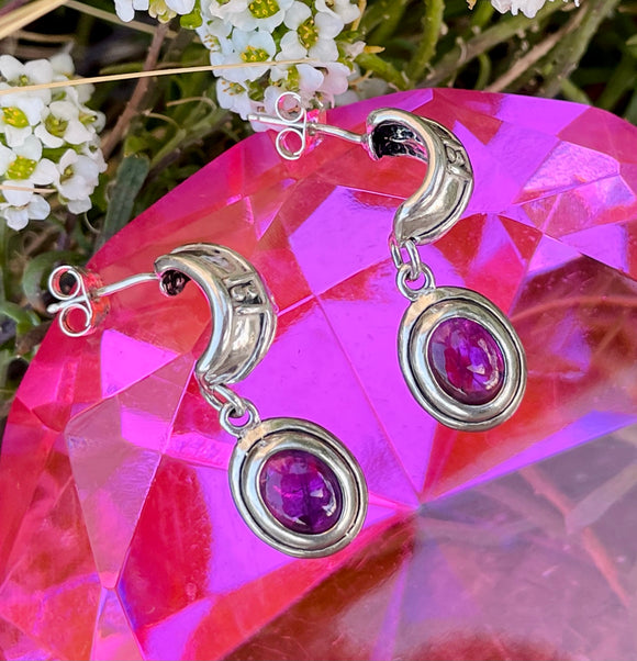 Sterling Silver 925 Signed Amethyst Purple Stone Dangle Pierced Drop Earrings 5g