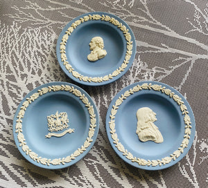 Blue & White Wedgewood England Decorative English Shakespeare Plate Set In Box