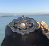 Beautiful Art Deco Vintage 1920’s-30’s Faux Pearl Goldtone Rhinestone Brooch Pin