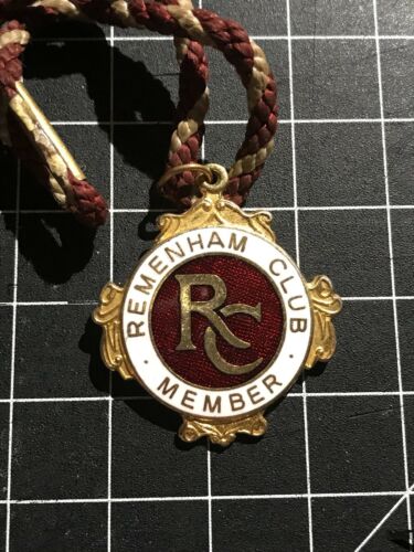 Remenham Club Member 1993 Badge #311