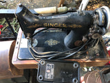 Vintage Singer Sewing Machine Y714339