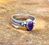 Vintage Sterling Silver 925 Purple Amethyst Gem Stone Ring Size 7