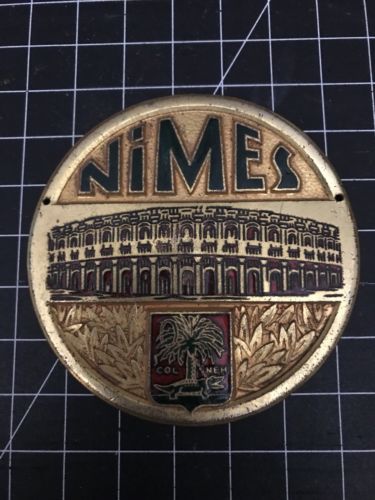 Nimes Car Badge