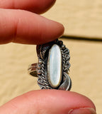 Vintage Sterling Silver 925 Mother of Pearl Long Feather Leaf Ring 5.91 Size 7