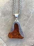 Vintage Genuine Amber Triangular Modernist Sterling Silver 925 Italy Rope Chain