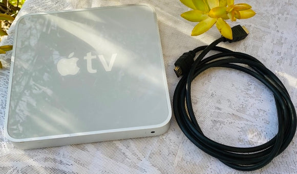 Apple TV 1st Generation EMC 2132 Digital Media Streamer w Cable