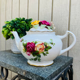 Vintage Royal Albert Old Country Roses Gold Tone White Pink Yellow Floral Teapot
