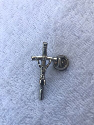 Small Silver Tone Religious Jesus Crucifix Cross Catholic Christian Pin