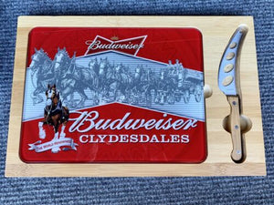 Budweiser Cutting Board With Cheese Knife