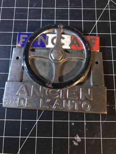 FMCAF Ancien De L’Auto Car Badge