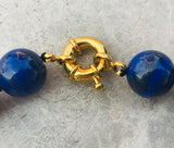 Vintage 16mm Blue Round Lapis Lazuli Hand Knotted Gem Stone Gold Tone Necklace