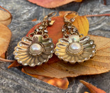 Vintage Gold Tone Faux Pearl Rhinestone Sea Shell Dangle Drop Pierced Earrings