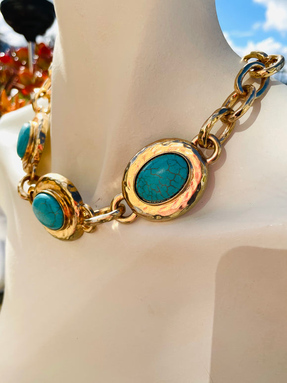 Faux Turquoise Blue Stone Gold Tone Link Statement Link Choker Necklace