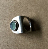Unique Israel Sterling Silver Modernist Green Gem Ring Size 7 Weighs 8.1g