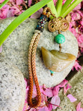 Vintage Green Jade Tone Stone Rope Spiritual Hanging Decor Protection Amulet