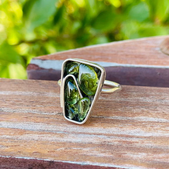 Unique Peridot Green Stone Modernist Sterling Silver 925 Ring 3.9g Size 7.25