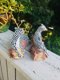 Vintage Italy Discovery Wildwood Snow Leopard Cats Porcelain Figurine Set of 2