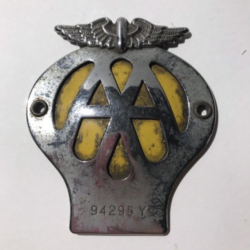 Automobile Association London W.C.2 Motorcycle Badge #94295 Y