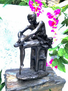 Frith Sculptures Made in England by Paul Jenkins Signed Ballet Dancer