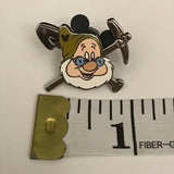 Disney 2014 HM Hidden Mickey Snow White Seven Dwarfs Doc Pin (UW:99894)
