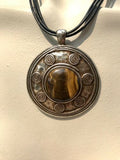 Vintage Tiger’s Eye Stone Round Swirl Ethnic Tribal Silver Tone Metal Necklace