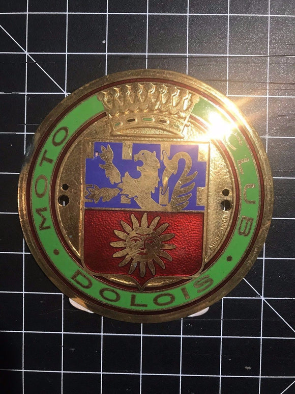 Moto Dolois Club Car Badge