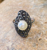 Vintage 925 Sterling Silver Marcasite Faux Pearl Ring 5.43 grams Size 8