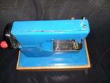 Vintage KAYanEE Sew Master childs sewing machine