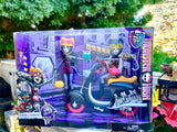 Monster High Meowlody Purrsephone Scooter Wheelin Werecats 2 Dolls