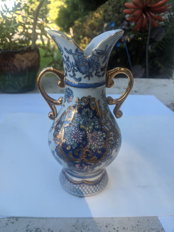 Vintage Floral Chinese Blue White & Gold Tone Flower Vase Signed China