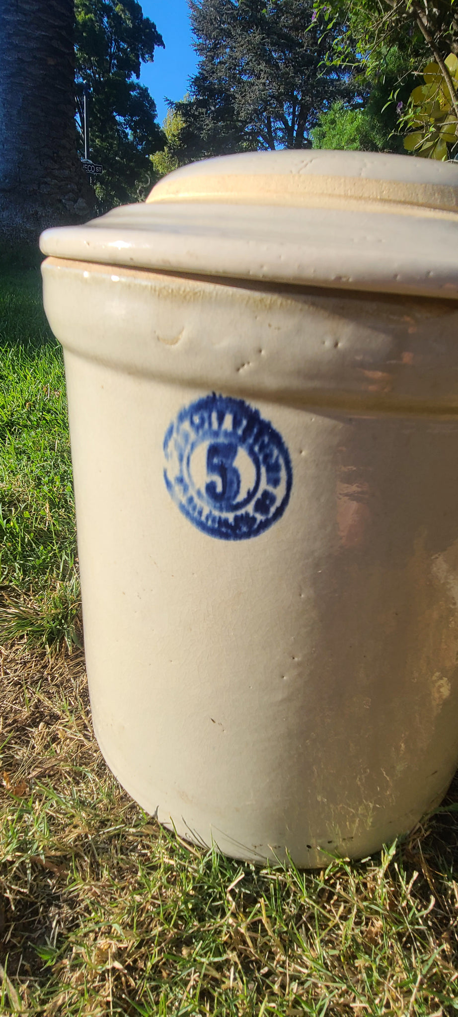 Antique 5 Gallon Ceramic Crock Pot Blue & White Complete With 56