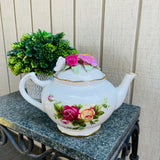 Vintage Royal Albert Old Country Roses Gold Tone White Pink Yellow Floral Teapot