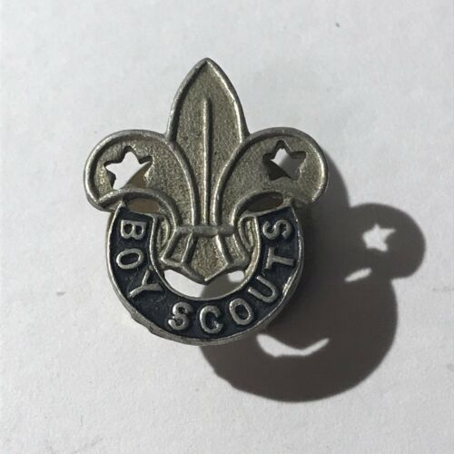 Vintage 1950s Boy Scouts Lapel Badge