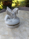 San Francisco White Porcelain Pegasus Trinket Music Box Japan