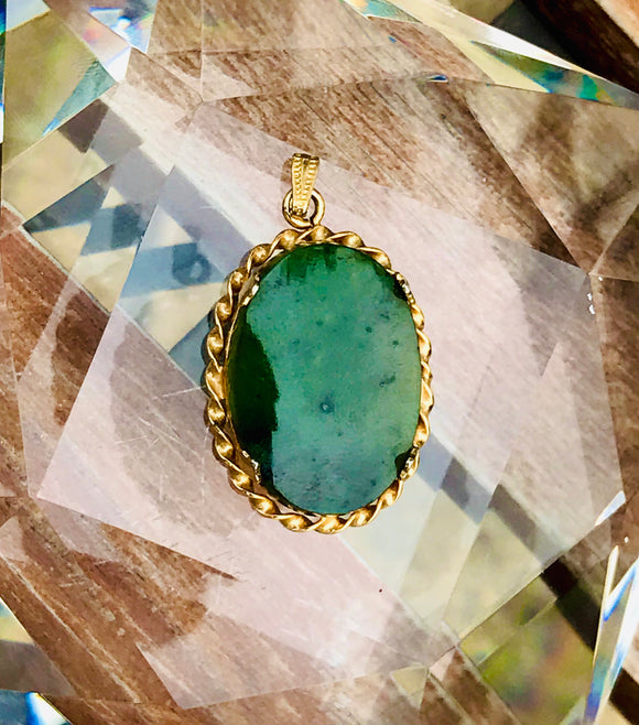 Vintage Gold Filled Green Spinach Jade Tone Oval Stone Pendant