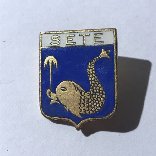 Vintage Lyon A. Augis “Sete” Pin Badge